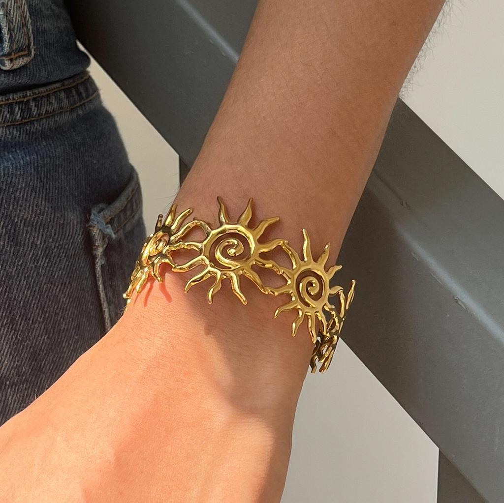 JYL TS Bracelet Bangle Sun Shape Open Design Bright Style Enhances Vitality & Good Fortune