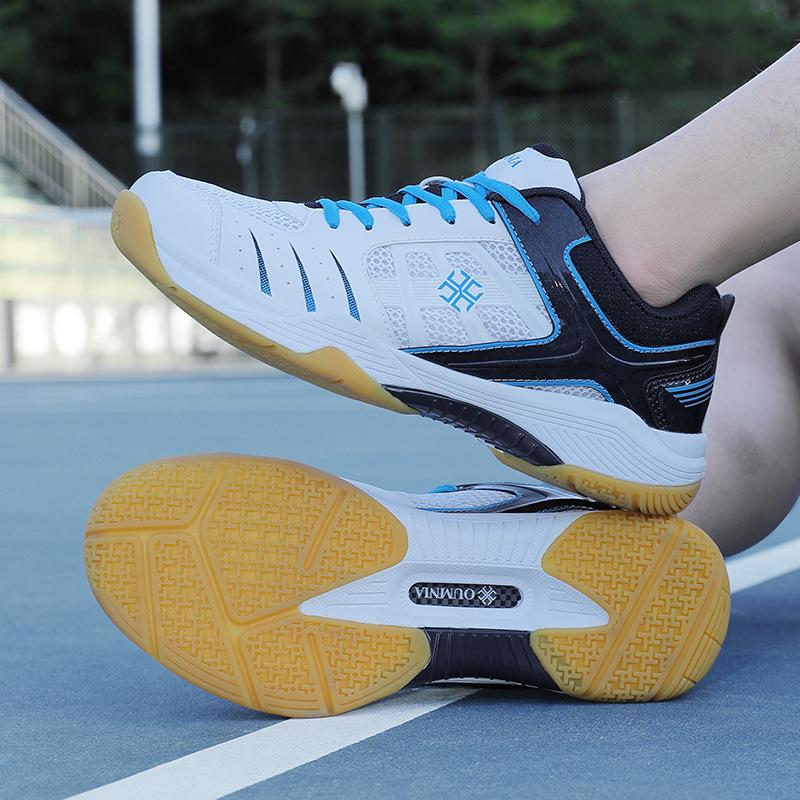 New professional badminton shoes men's and women's breathable lightweight table tennis carbon board indoor training casual sports shoes