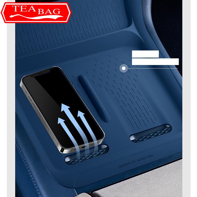 For Zeekr 007 2024 2025 Car Wireless Charging Mat Silicone Mat Non-slip Storage Organizer Interior Supplies Auto Accessories
