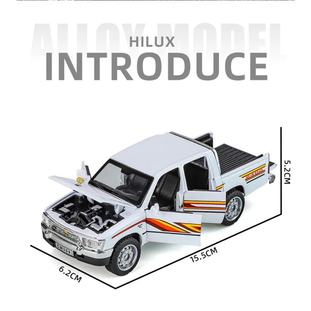 1/32 Toyota Hilux Pickup Alloy Car Model Diecasts Metal Off-road Vehicles Car Model Sound and Light Simulation Collection Kids Toy Gift