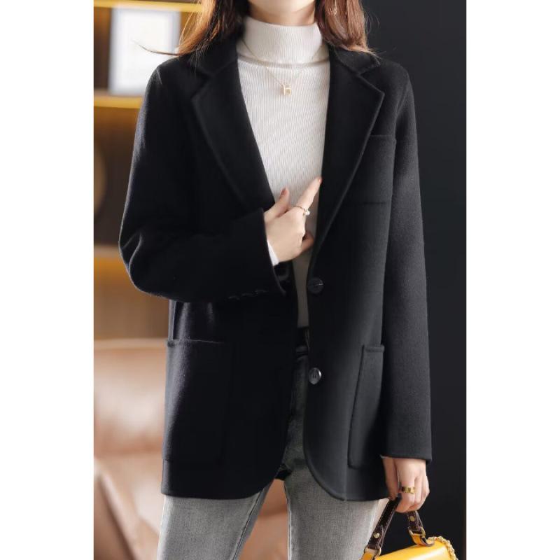 2026 Korean Slim Woolen Coat for Petite Women - Short, Trendy Autumn & Winter Fashion