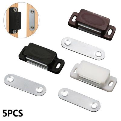 Accesorii și piese pentru mobilier – Zăvoare pentru dulapuri