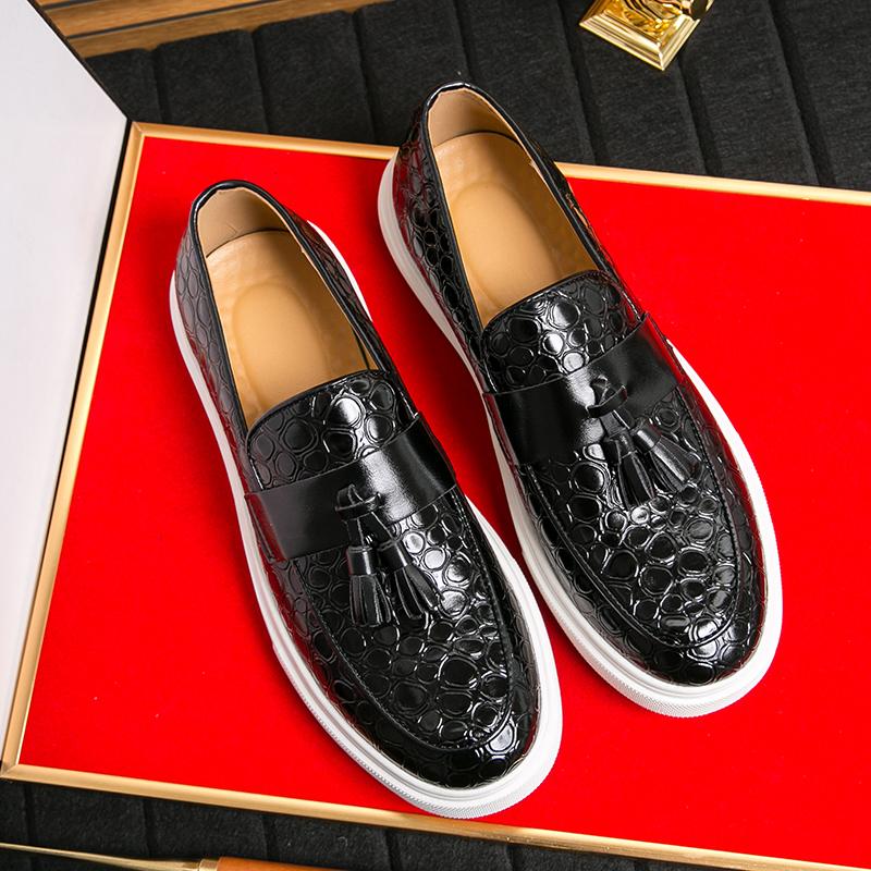 Fashion Men's Loafers Luxury Brand Leather Dress Shoes Breathable Slip-On Solid Formal Casual Shoes Handmade Designer Men Shoes Mocassin