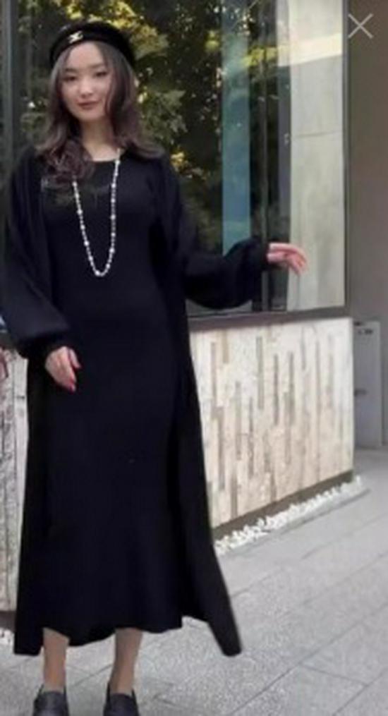 2023 Herbst Europäischer & Amerikanischer Einfarbiger Slim Strickpullover Überknie Langes Kleid Set für Damen