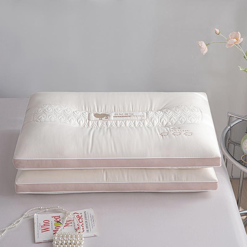 Double Layered Soft Pillow for Home Comfort with A Pillow Core Bedroom Living Room Hotel Pillow