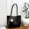 Fashion Exquisite PU Solid Color Hasp Shoulder Bags for Women 2026 Hot Sale Large Capacity Popularity Commute Style Tote Bags