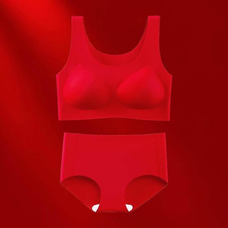Dragon Year Red Seamless Bridal Underwear Set: Women's No-Wire Bra & Thin Sports Vest