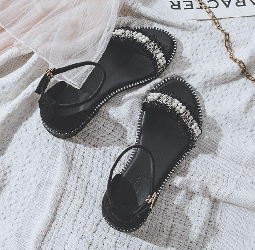 

Обувь Diamond Summer 2024 Стразы Женская обувь на низком каблуке Босоножки для женщин Черные пряжки One Word Sandal Корейский тренд 40