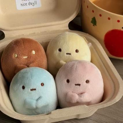 Creatura angolare quattro colori perla rotonda rosa rotondo giallo rotondo blu rotondo marrone rotondo giada a mano bambola di peluche