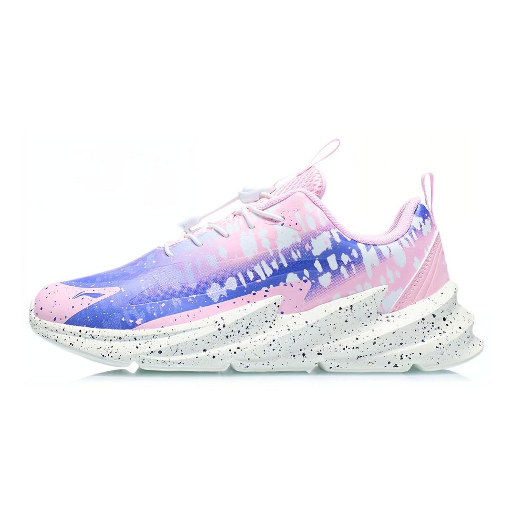 Li Ning Childrens Night Light Hero Comfortable Versatile Non-Slip Wear-Resistant Breathable Lightweight Low-Top Running Shoes YKCR134-12
