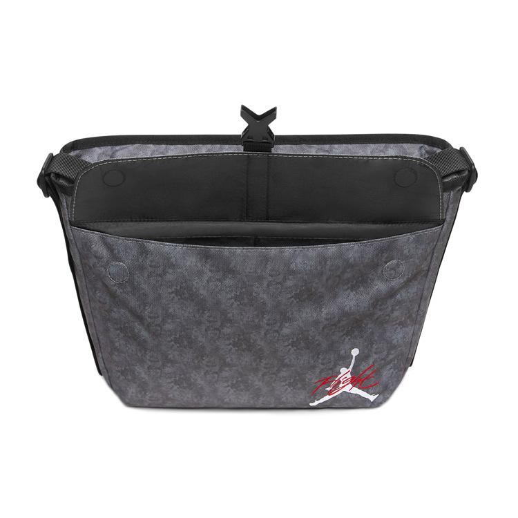 Jordan Crossbody Bags Black (Unisex) Crossbody Bags JD2213024GS 001