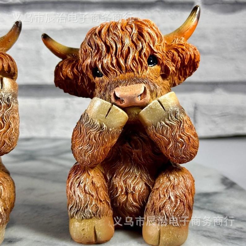 New resin statue ornament, cute and creative decoration, don t listen, don t look, don t say Highland cow desktop decoration