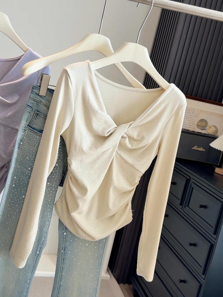 Stylish Twisted V-Neck Long-Sleeve Women's T-Shirt, Spring 2026 Slim-Fit, Figure-Flattering Base Layer.