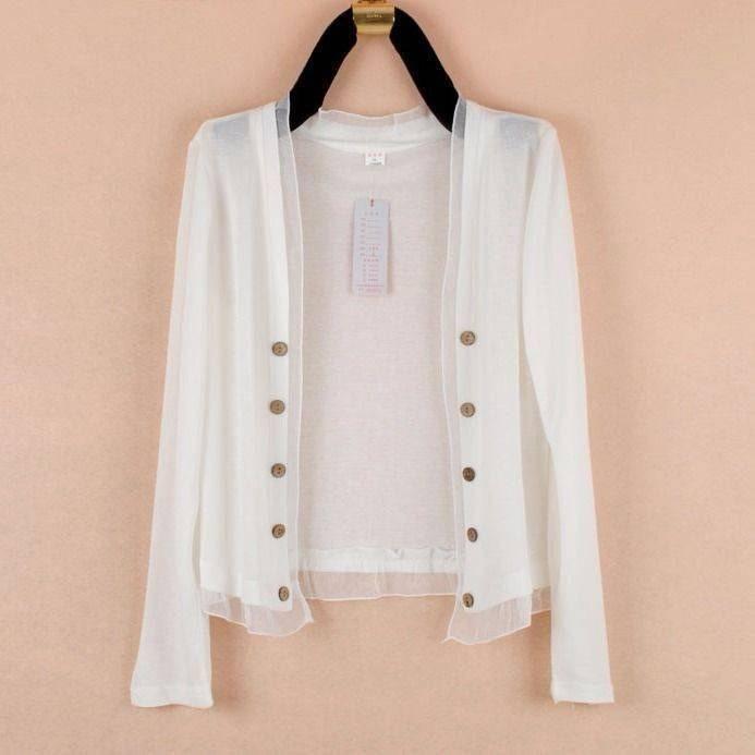 Cardigan estivo da donna in maglia di seta con bordi a balze e chiusura a bottoni per abbigliamento casual