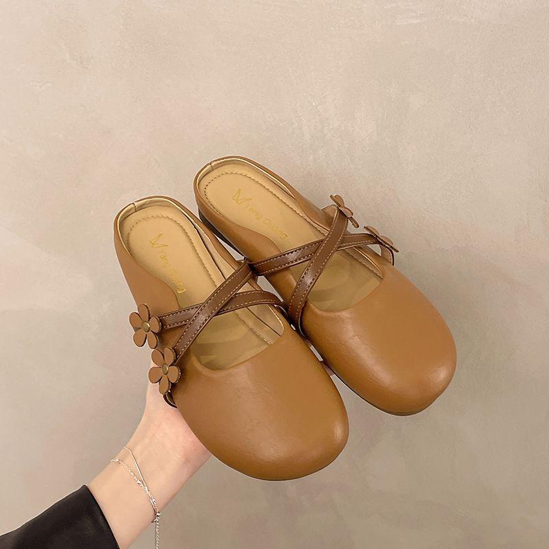 

2025 spring and summer new soft leather lazy shoes bag head half slippers women s outer wear temperament versatile fashion flat single shoes women 40 хаки