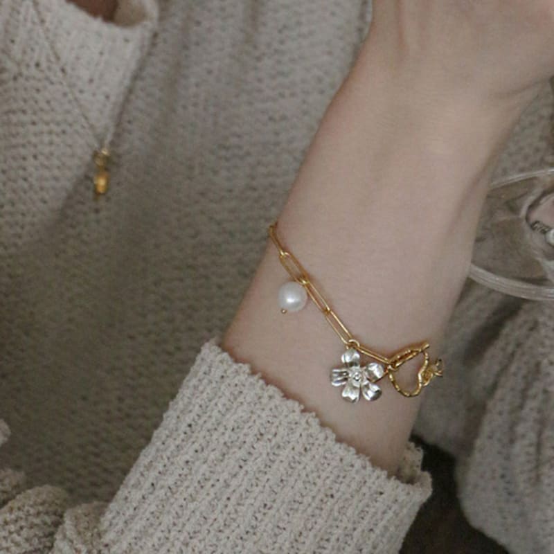 EIGHTMORE silver925 flower more silver bracelet