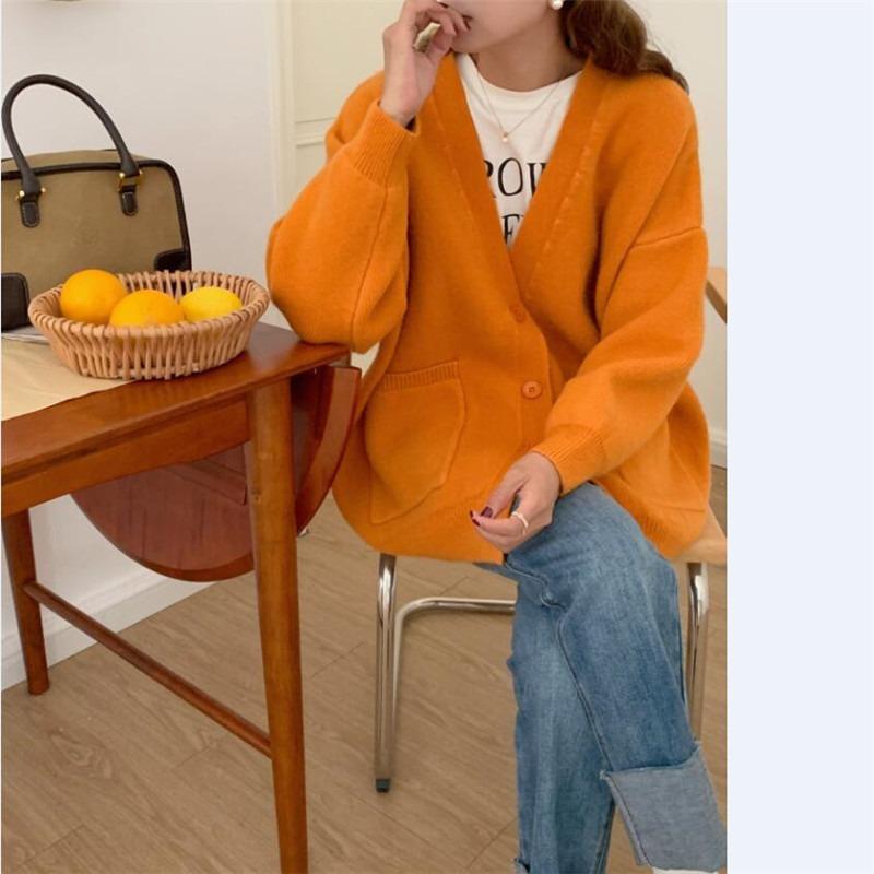 Lazy wind jacket women's autumn new v-neck solid color knitted cardigan women's loose large size sweater women's outer wear