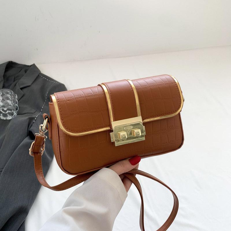 This Year's Popular Messenger Bag 2024 Summer New Bag Women's Fashion Trend Shoulder Bag Casual Simple Small Square Bag