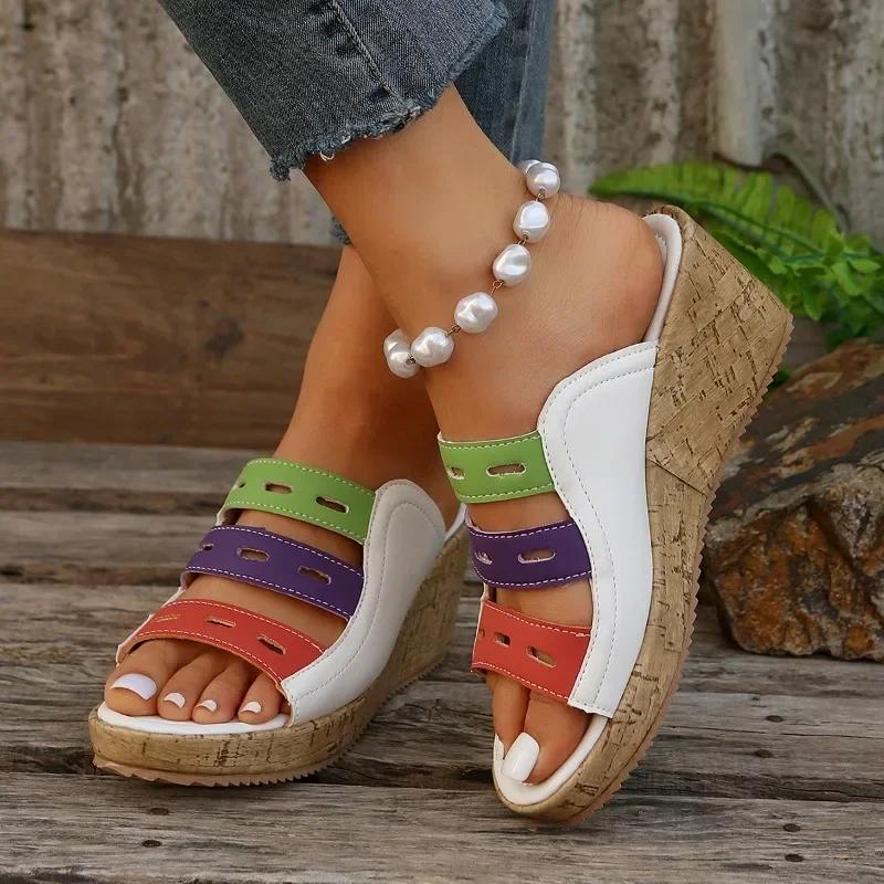 2024 Summer High Quality Women's Shoes Fashion Women's High Heel Slippers Large Size Medium Heel Open Toe Women's Beach Shoes