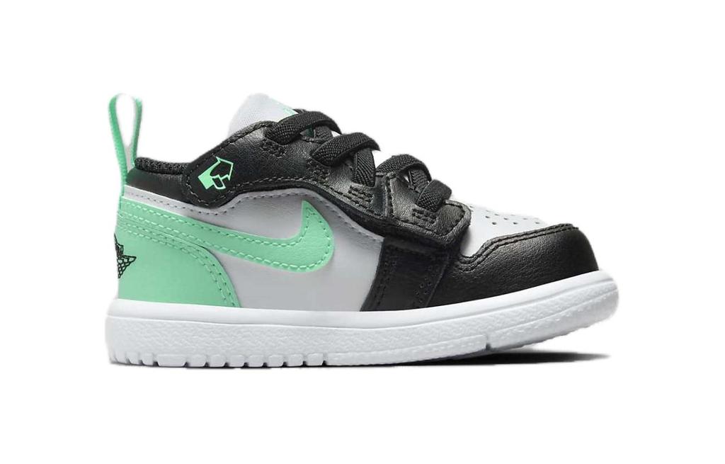 Jordan 1 Low Alt Green Glow TD DR9747-131