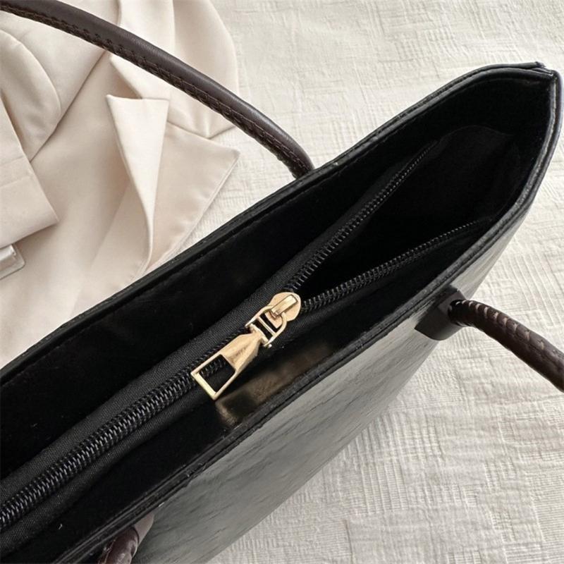 Womens Tote Bag Large Capacity Shopping Bag Girls Shoulder Bag Korean Style Handbags Fashion PU Leather Underarm Bag