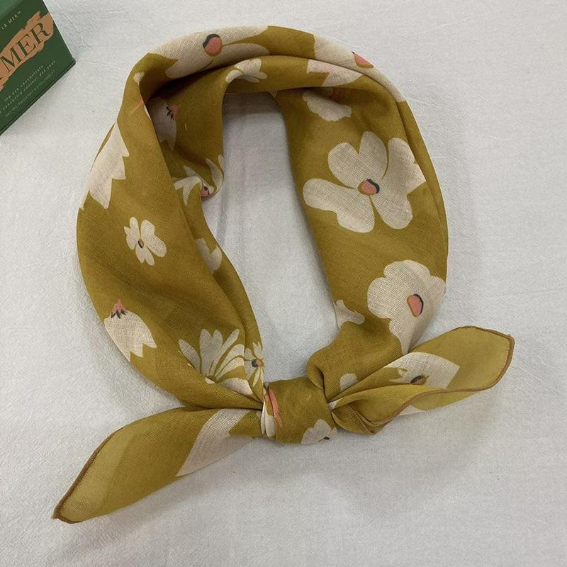 New Versatile Scarf Women's Cotton Linen Small Square Sweet Countryside Floral Lightweight Breathable Sunscreen Headscarf Wholesale