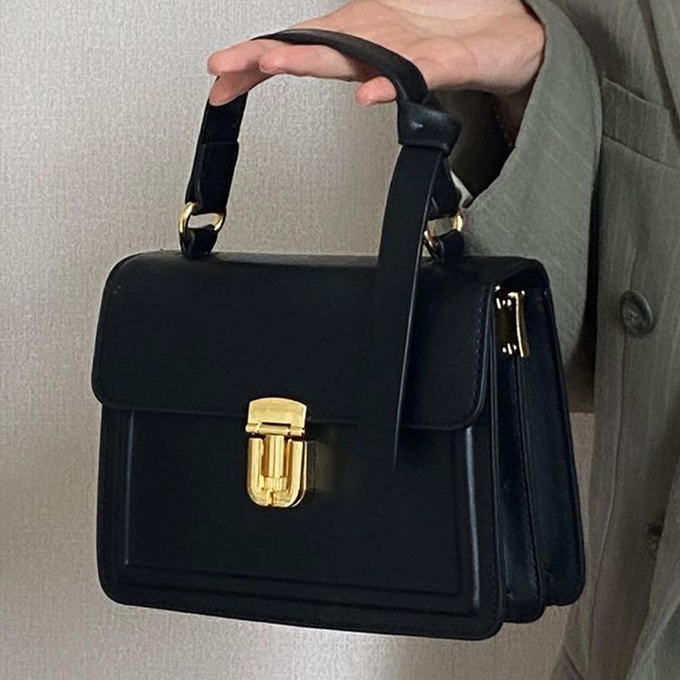 Versatile Ins Crossbody Bag Women's New Autumn and Winter Trendy Retro Handheld Square Bag Niche Texture Shoulder Bag