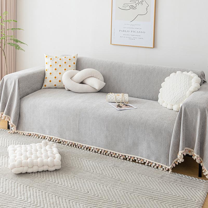 Chenille Waterproof Non-Slip Sofa Cover: Anti-Cat Scratch, Dust-Proof, All-Season Use.