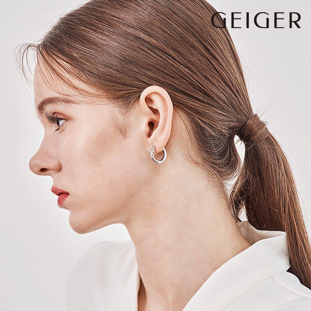 Silver Square Point Waterdrop Hoop Earrings by Gisvee151
