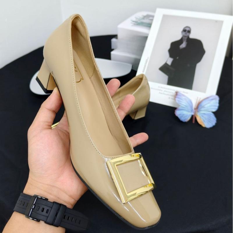 Anti-slip Shoes: Square Toe, Shallow Opening, Low Heel, Horseshoe Heel, Flat Single Shoe