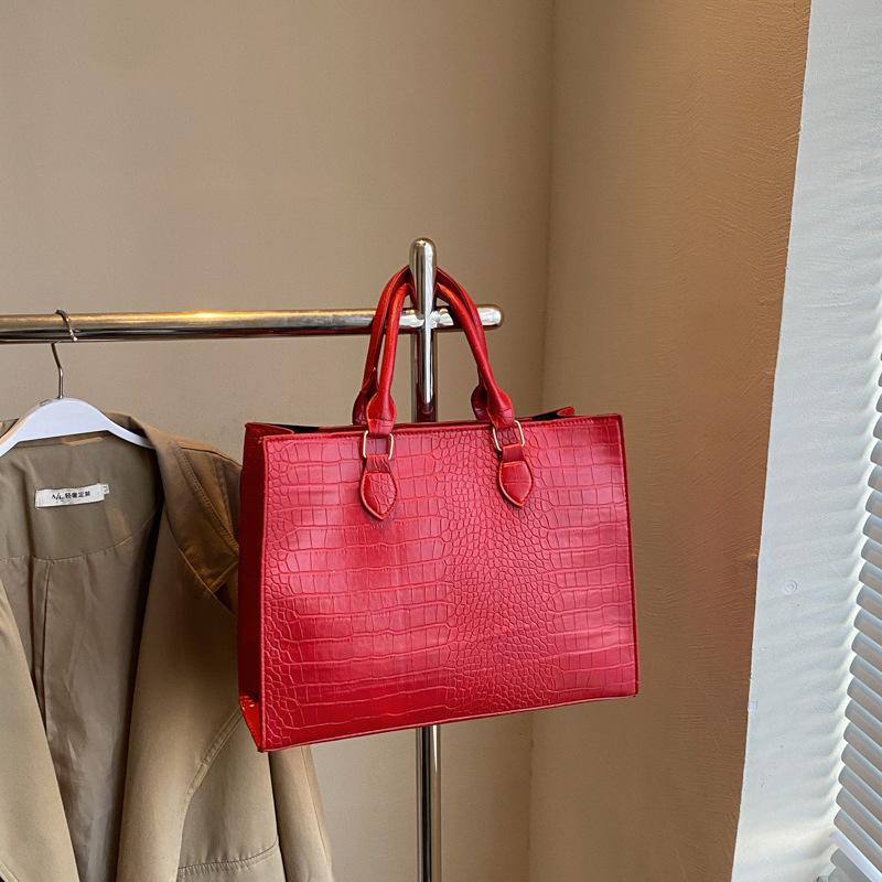 2025 New Large-capacity Tote Bag Simple Portable Shoulder Bag Casual Messenger Bag Women