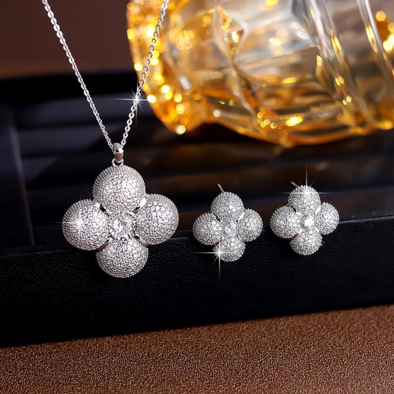 Elegant Four Leaf Clover Zircon Necklace Earring Set Women Gold Tone Fine Jewelry Wedding Bridal Accessory