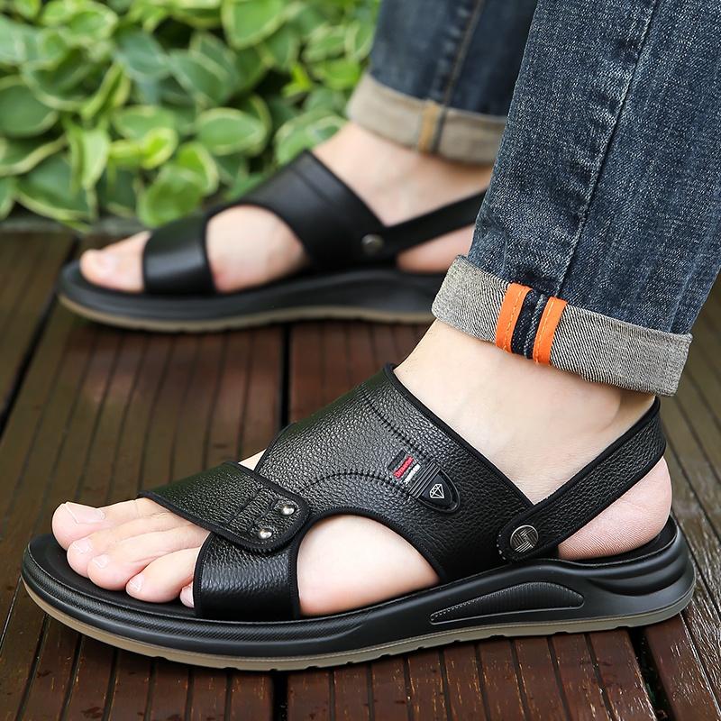 Herren Braune Flache Hausschuhe Sommer Outdoor Breite Zehenpartie Wandersandalen Retro Schwarzes Leder Offene Zehenpartie Strandschuhe Übergröße