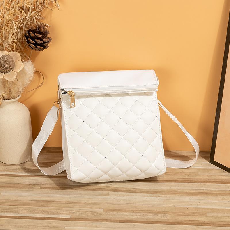 Personalized rhombus embroidered folding mobile phone bag, fashionable and simple, one shoulder oblique span women's bag.