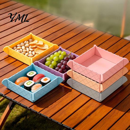 Waterproof Kitchen Accessory Foldable Silicone Magnetic Mat, Heat Resistant Hot Pad, Portable Table Mat Non-slip Trivet for Dining And Camping Picnic