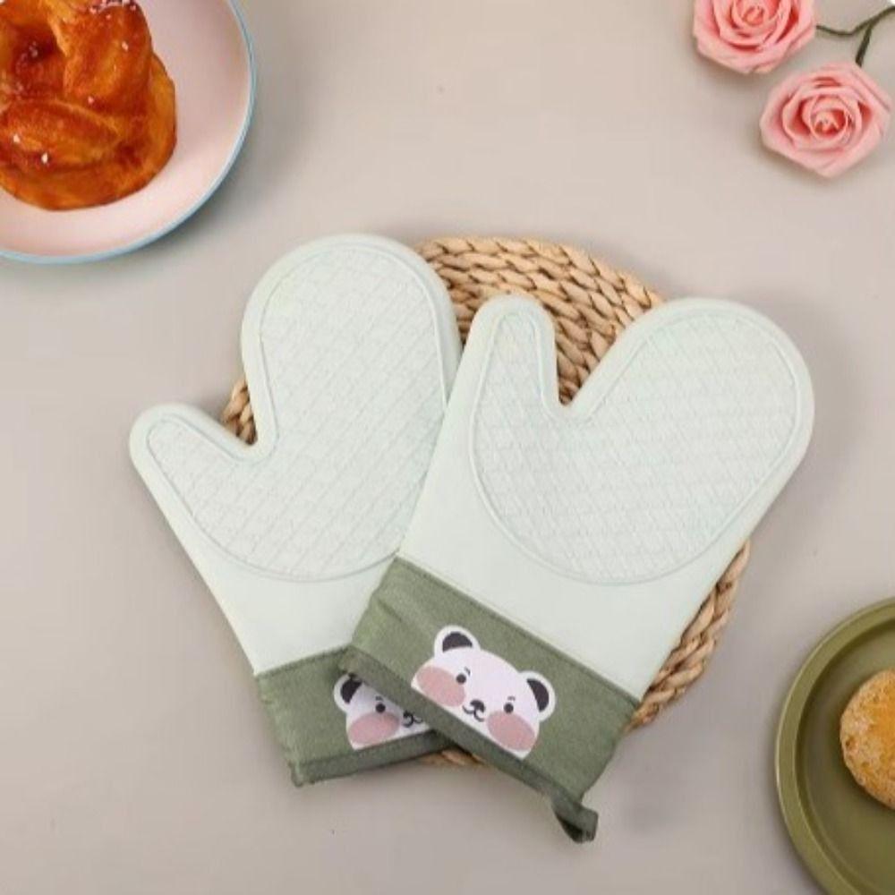 2Pcs Thickened Silicone Insulation Gloves Cartoon Bear Kitchen Hand Clamps Oven Mitts  Cooking