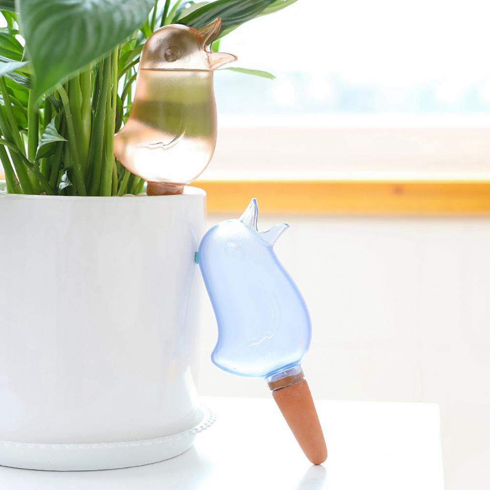 Cute Bird Plant Watering Spikes Self Watering Spikes Automatic Plant Waterer Seeper for Lawns and
