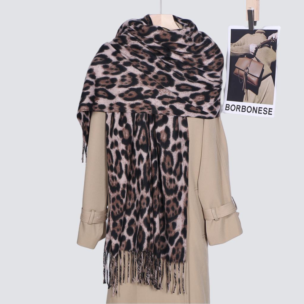 Retro Leopard Print Scarf For Women Autumn Winter Classic Cashmere Tassel Shawl  Warm Pashmina Fashion Girl Scarves Wrap