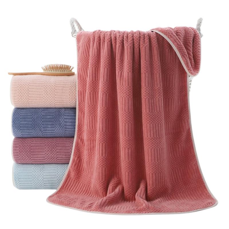Large Bath Towel for Adults Quick-Drying and Absorbent for Home Use