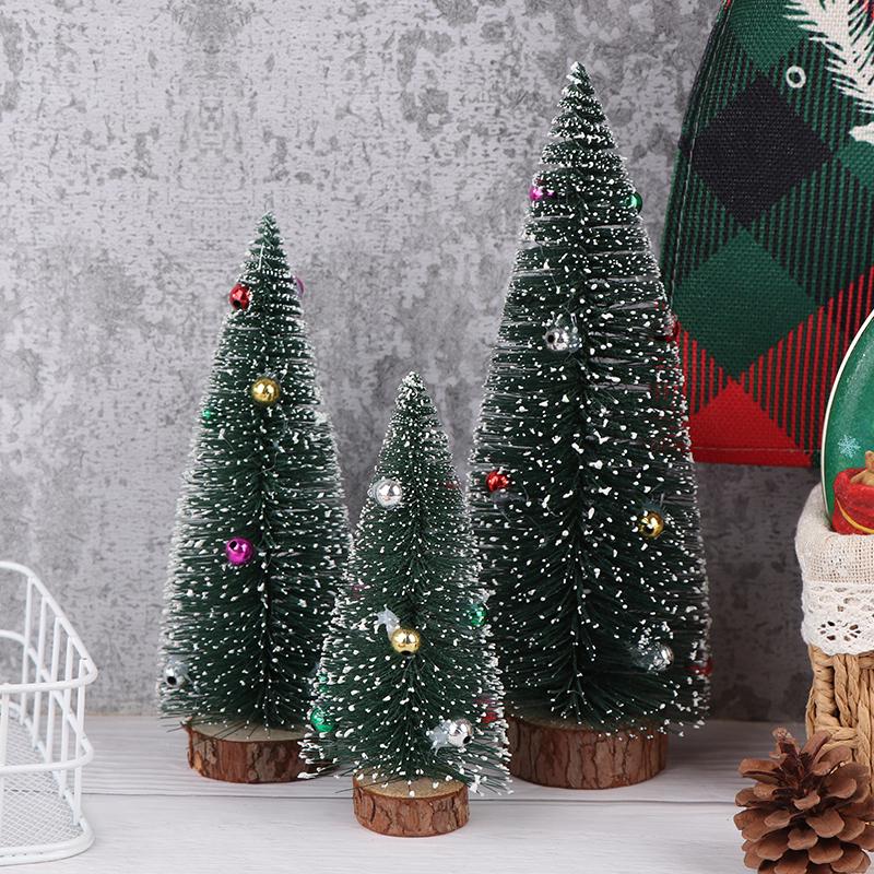 1Pcs Miniature Christmas Tree Artificial Sisal Snow Landscape Architecture Small Tabletop Decor for Holiday Crafts