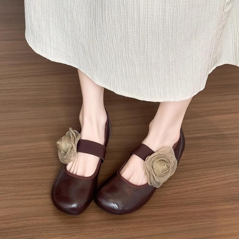 Fashion Rose Straight Strap Round Toe Mary Jane Shoes Are Versatile and Not Tired Foot Shallow Mouth Square Sole Ballet Single Shoes