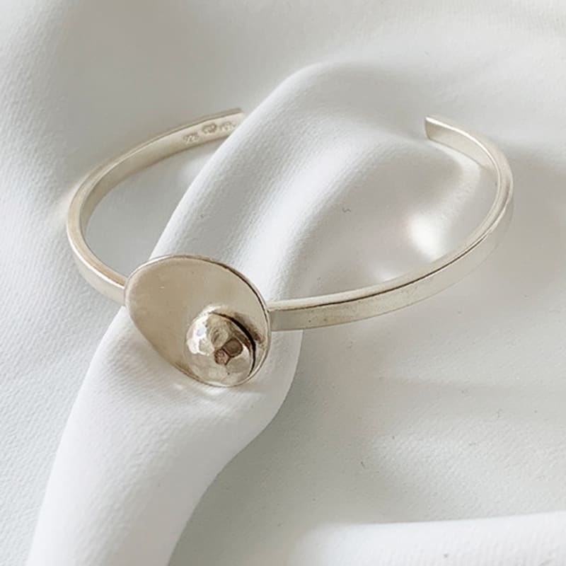 EGOVERO Traumkugel Armreif (2 Farben)