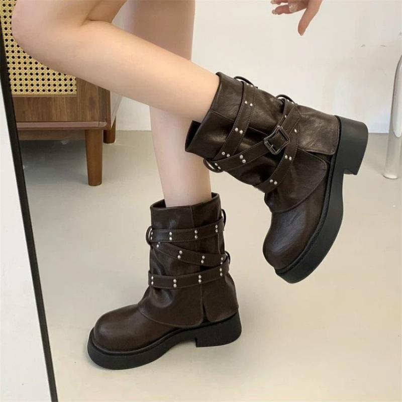 Retro design riveted cowboy knight boots women's autumn new pleated stacking boots thick-soled trouser tube short boots