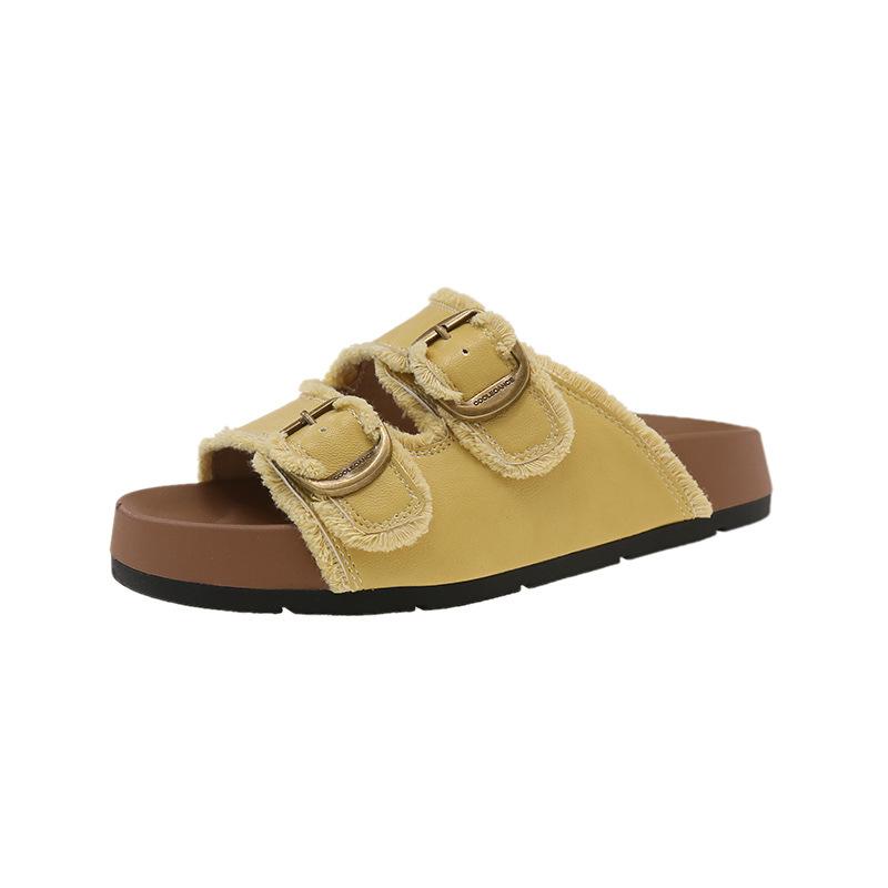 

2025 summer new fashion leisure sports style one-word thick bottom outer wear super fire niche retro slippers women 40