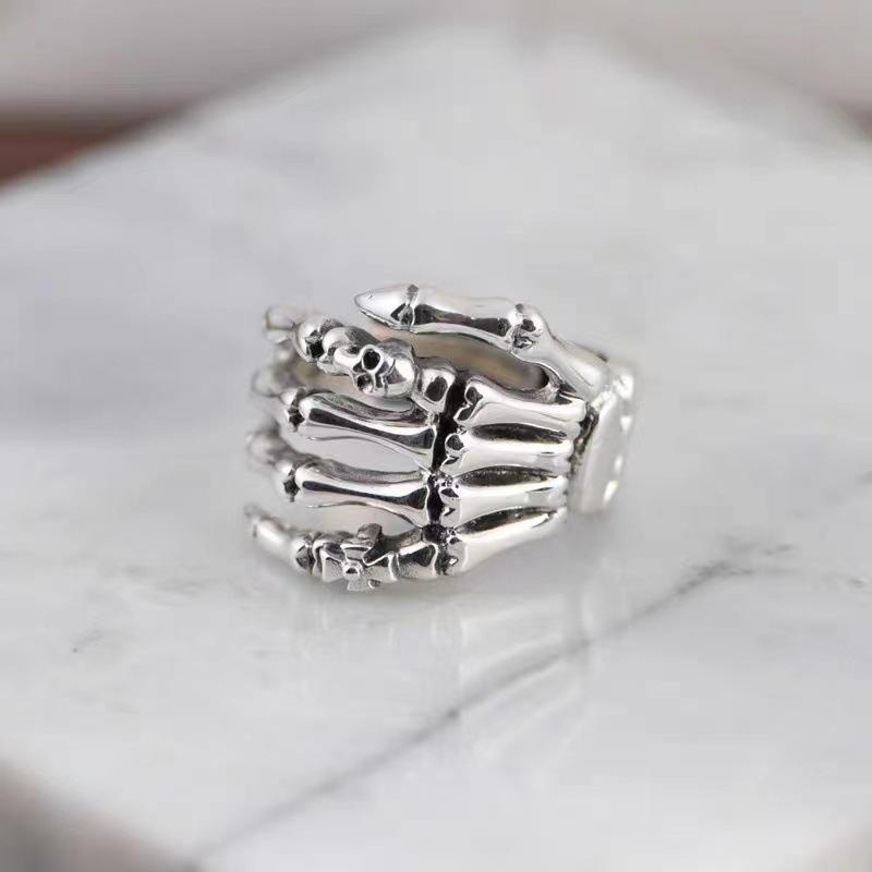 S Skeleton Hand Ring Gothic Open Skull Rings for Women Men Halloween Punk Jewelry Gift
