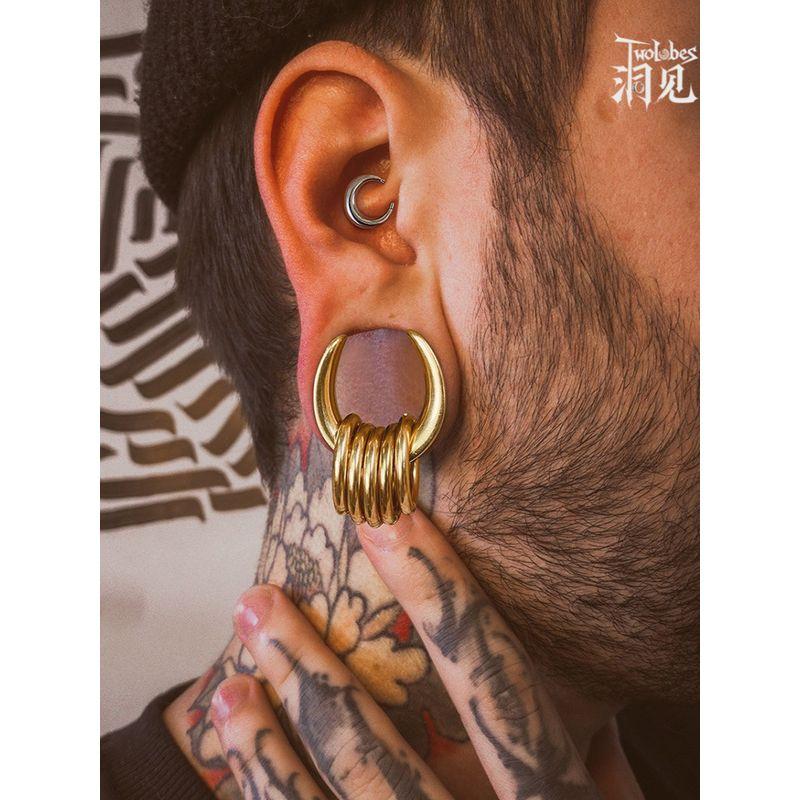 Twolobes Cave Saddle Ear Extender with Buckle Ring European and American Punk Titanium Steel Ear Hole Ear Amplifier Piercing Ornament