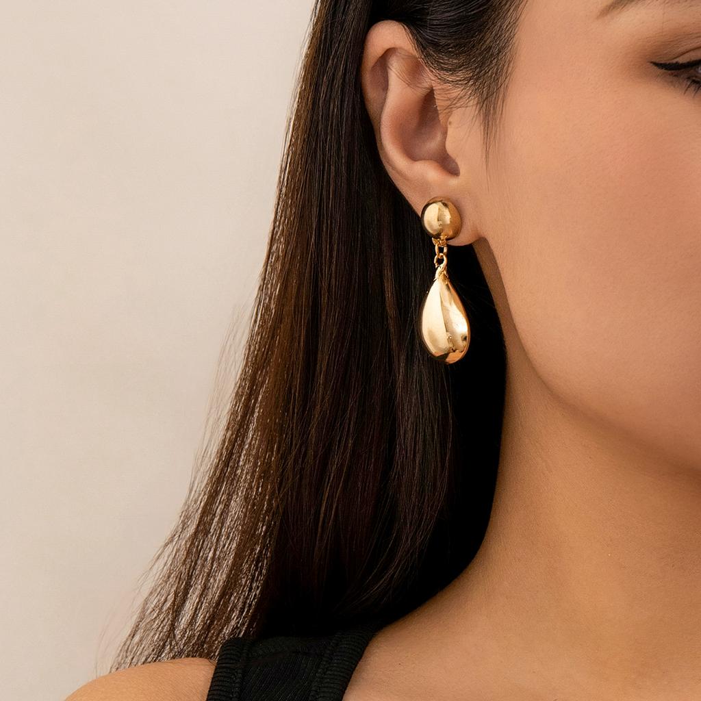Elegant Water Droplet Pendant Earrings for Women Trendy Charms Large Drop Earrings Female Accessories 2026 Fashion Jewelry Girls