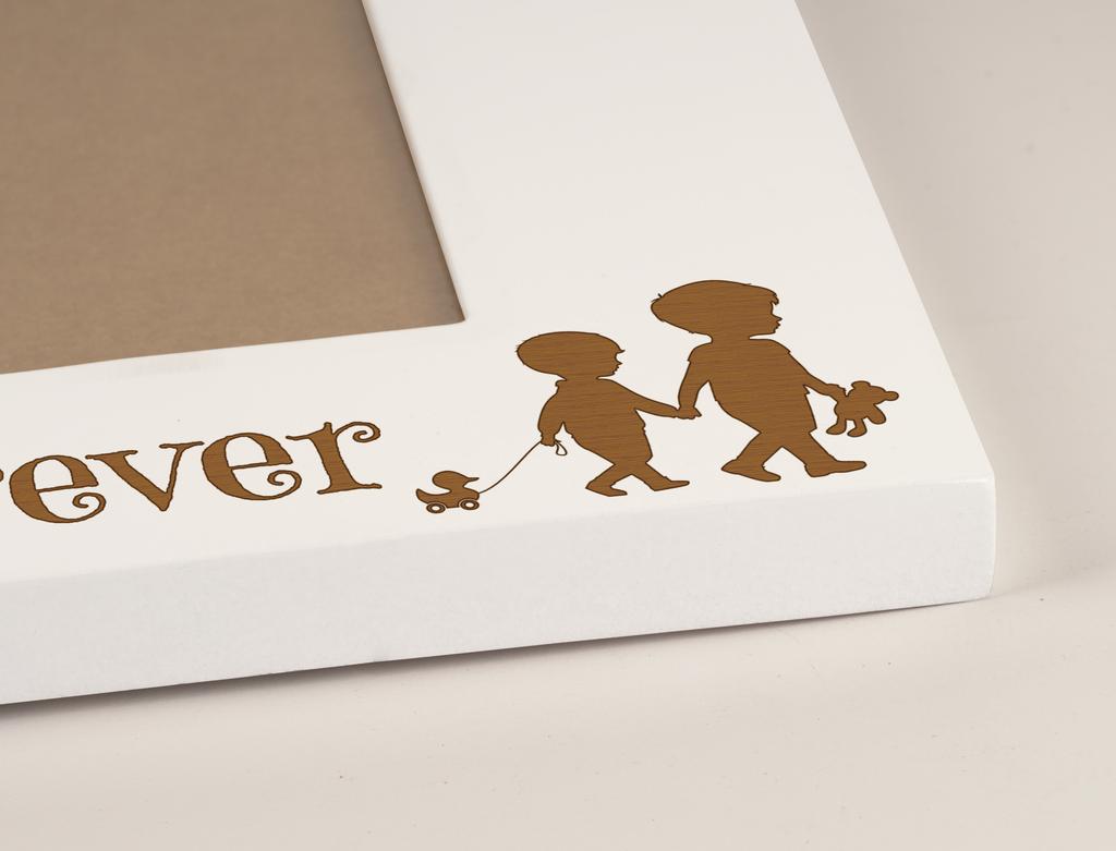 Darling Souvenir MADE WITH LOVE Gravierter Tischplatten-Fotorahmen Holz Die Liebe zwischen Brüdern hält ewig Zitate Weißer Bilderrahmen