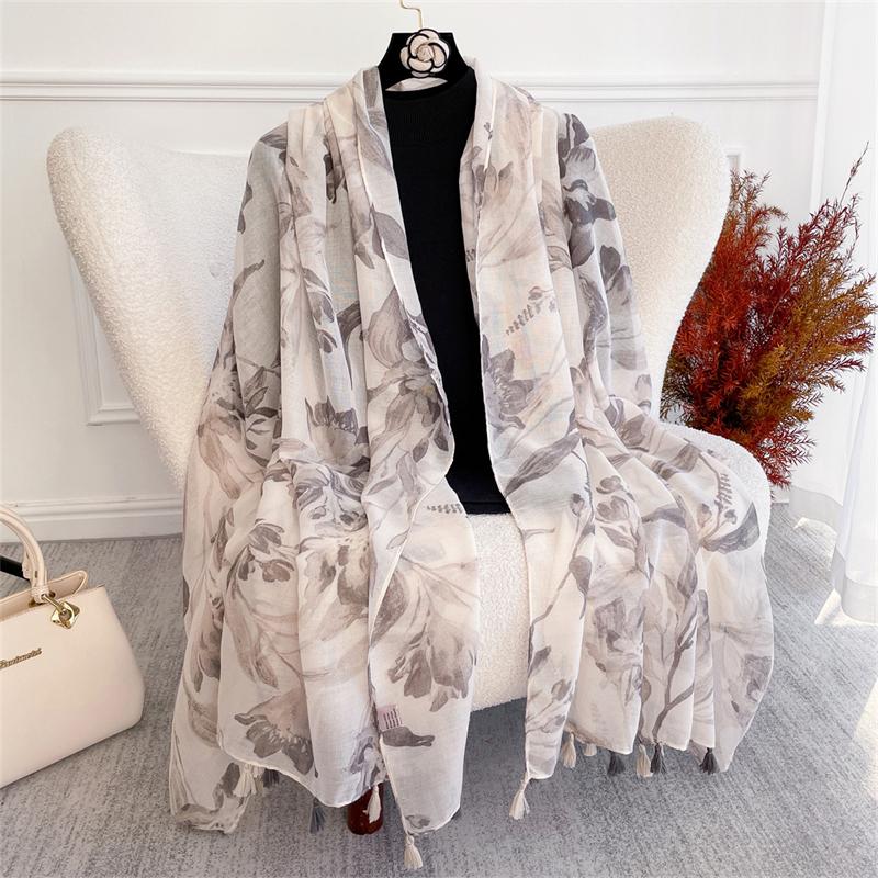 Spring and Summer New Flowers Pattern Cotton Linen Scarf for Women Autumn Warm Soft Shawls Muslim Hijab Poncho Echarpe Stoles