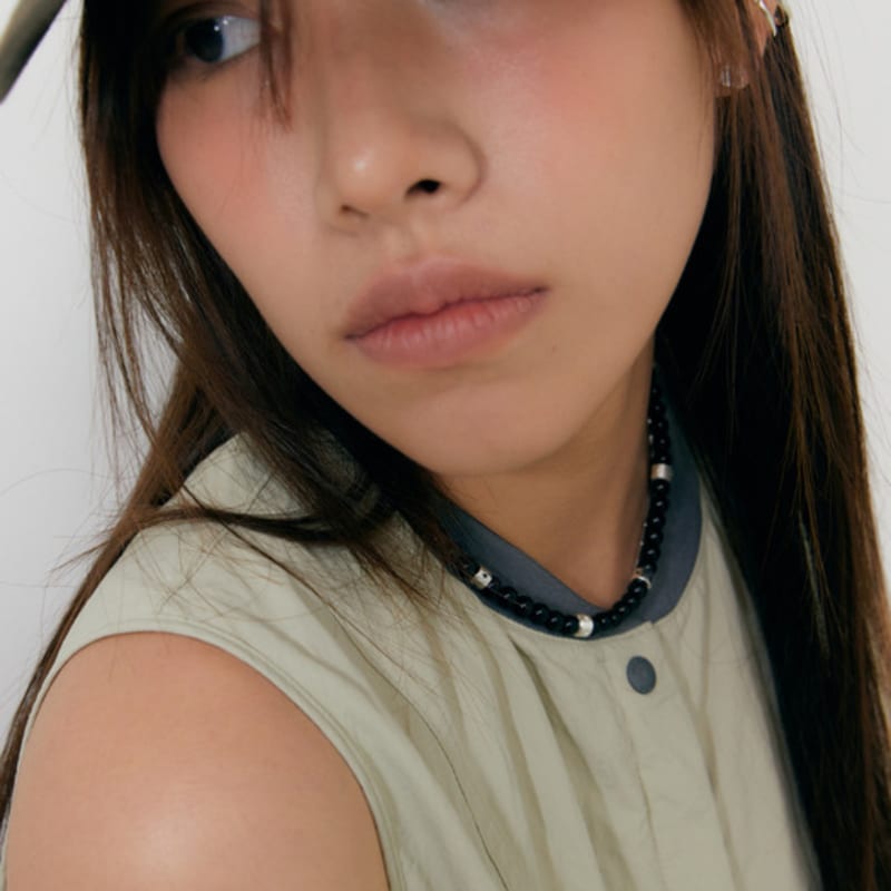 Fillow Onyx Star Ball Necklace